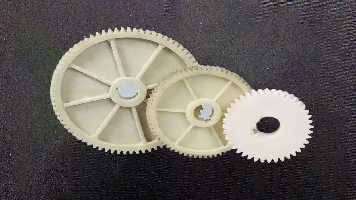塑料齿轮去毛刺